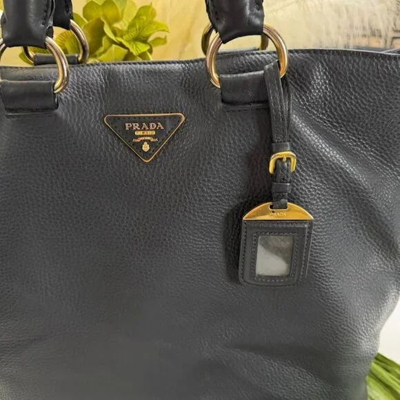 Prada Black Leather Tote Bag Large Shoulder Bag Gold Hardware Authentic - Picture 4 of 15